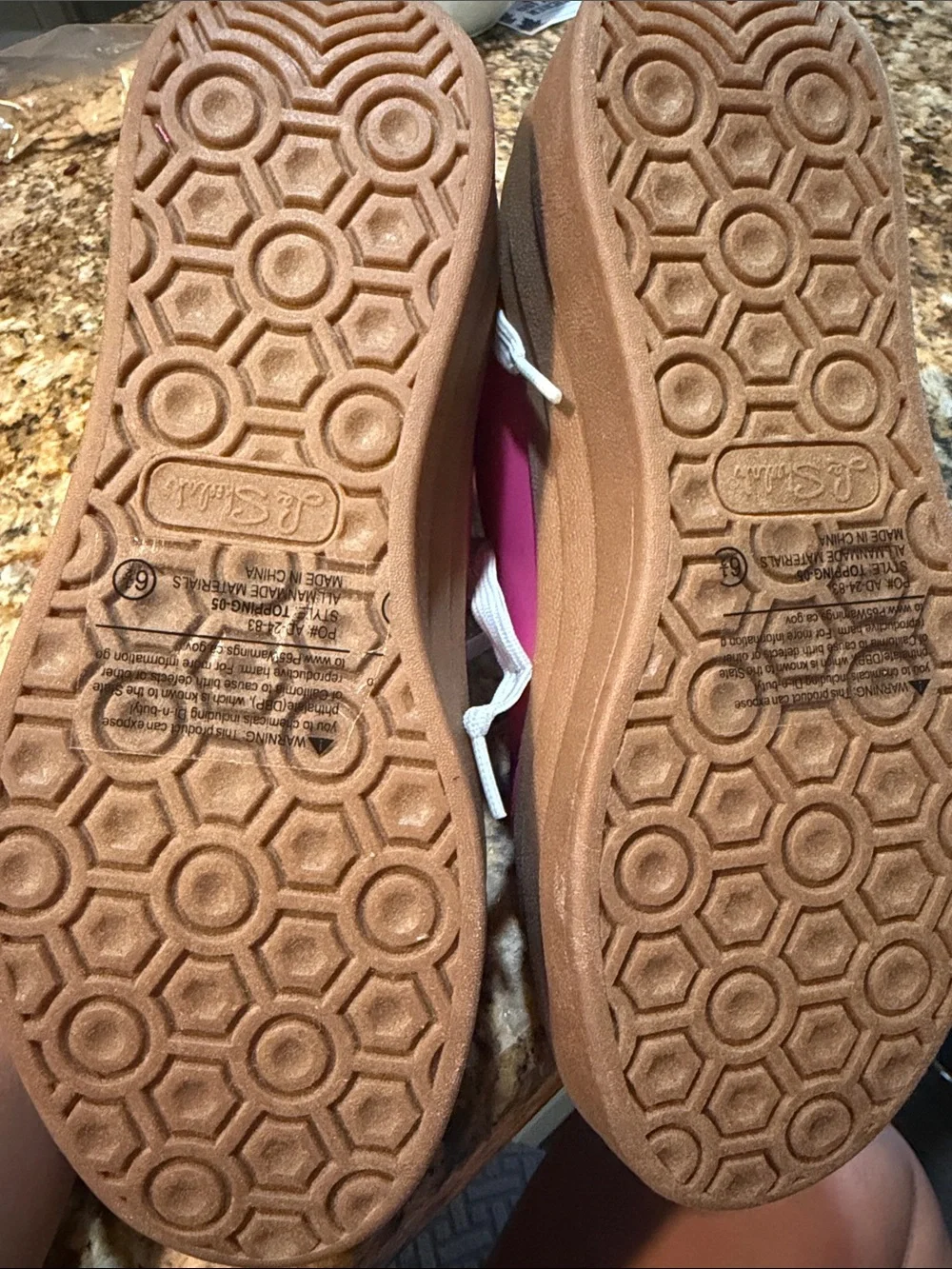 Women's La sheelah Pink Platform Sneaker 6.5